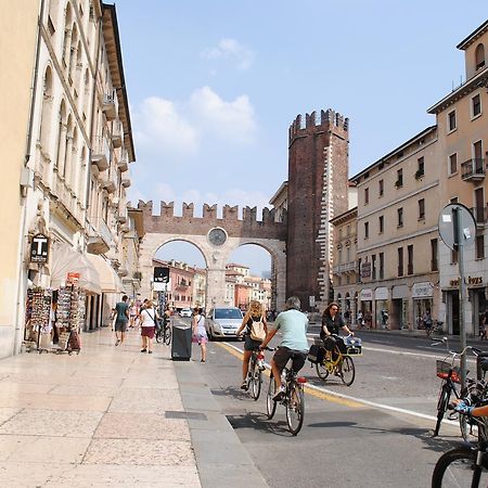 Dreaming Piazza Bra Rooms Verona Eksteriør billede